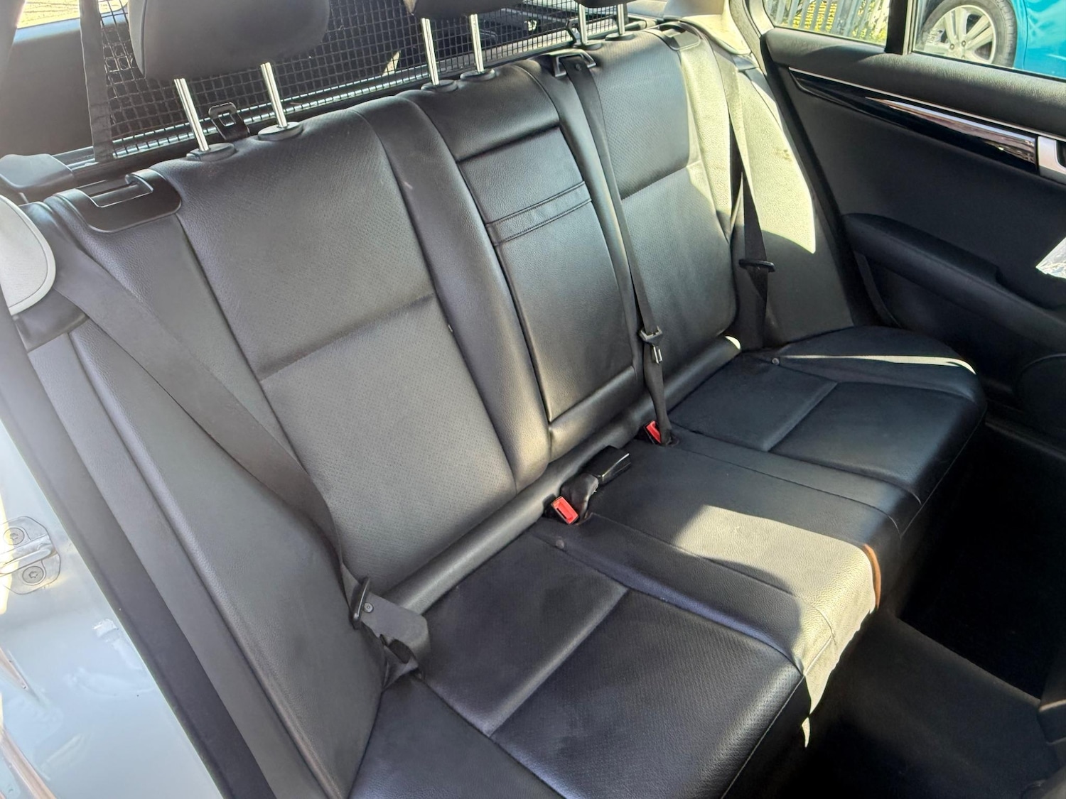 Used Mercedes-Benz C Class 2012 for sale - 76714557: Photo 24