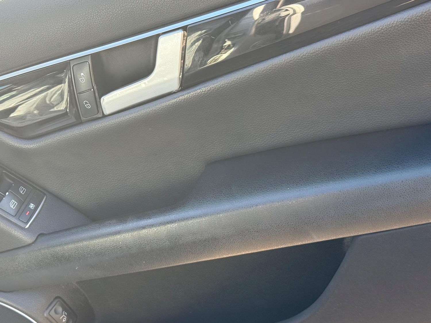 Used Mercedes-Benz C Class 2012 for sale - 76714557: Photo 27