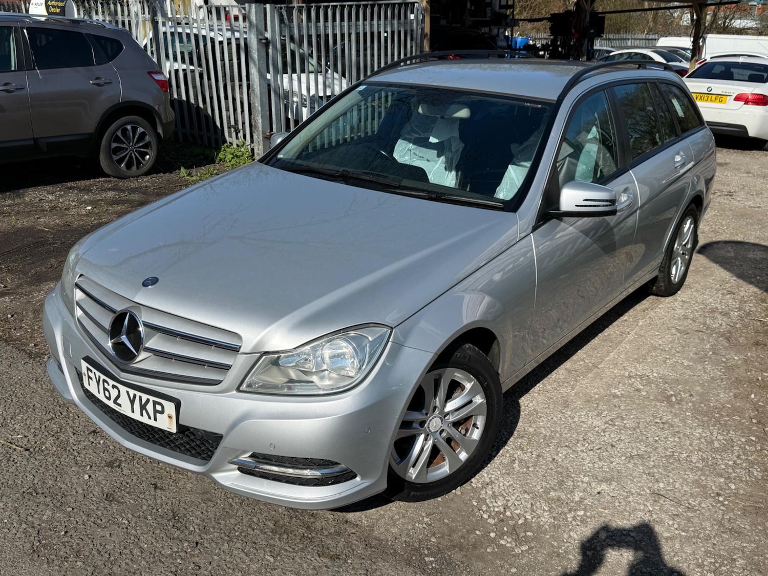 Used Mercedes-Benz C Class 2012 for sale - 76714557: Photo 4