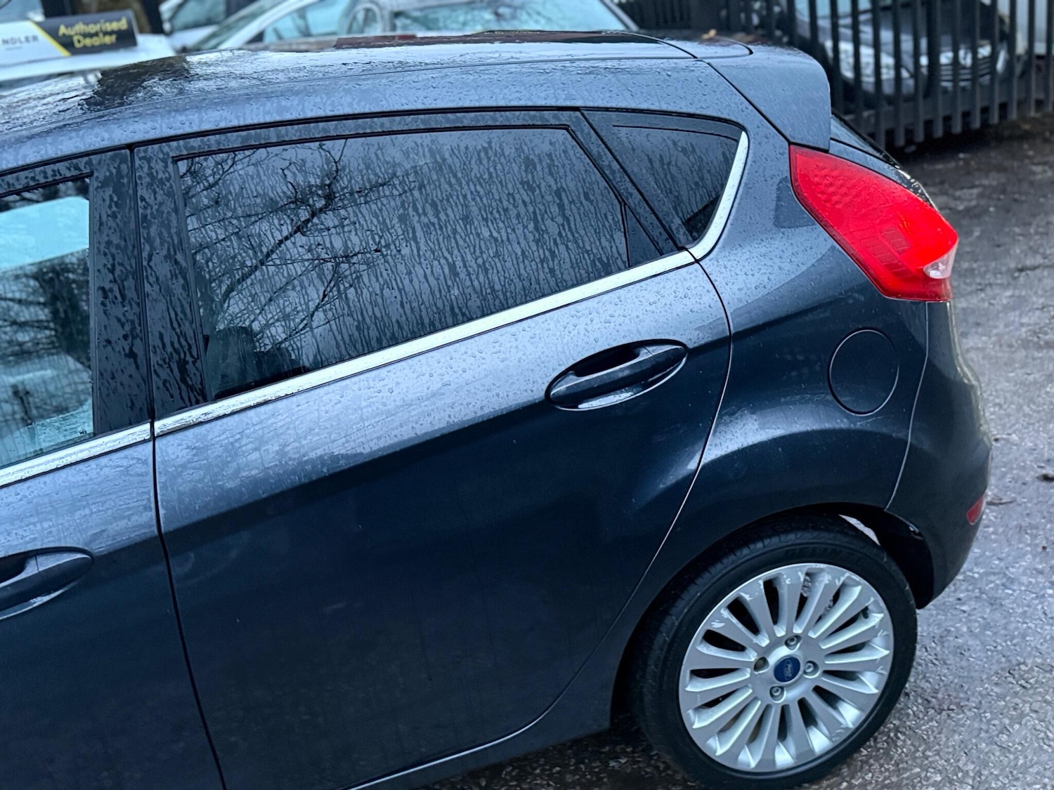 Used Ford Fiesta 2009 for sale - 77387188: Photo 22