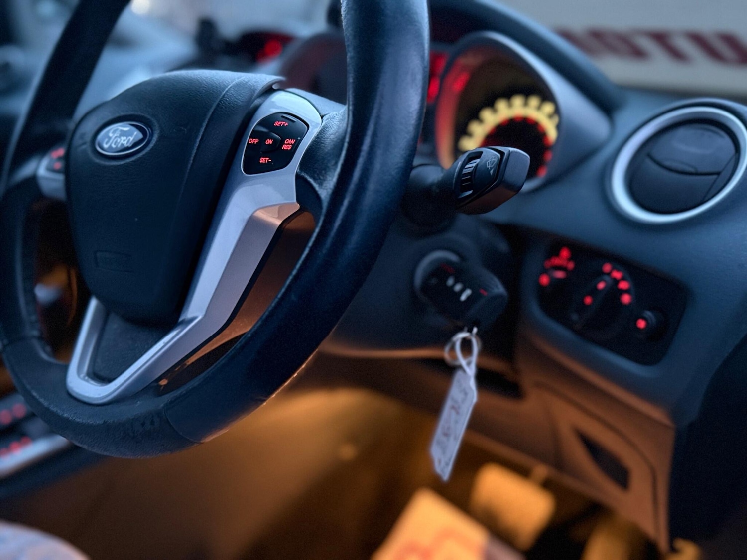 Used Ford Fiesta 2009 for sale - 77387188: Photo 53