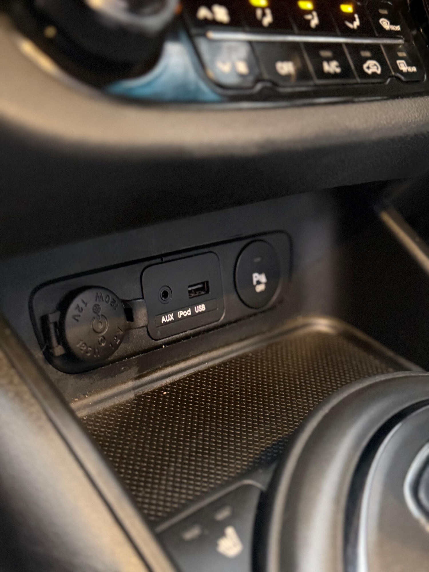 Used Kia Sportage 2012 for sale - 76512689: Photo 43