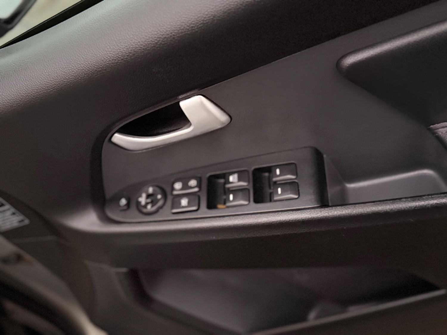 Used Kia Sportage 2012 for sale - 76512689: Photo 59