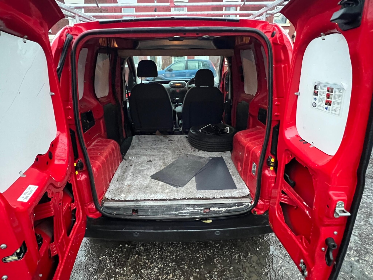 Used Peugeot Bipper 2011 for sale - 76538339: Photo 10