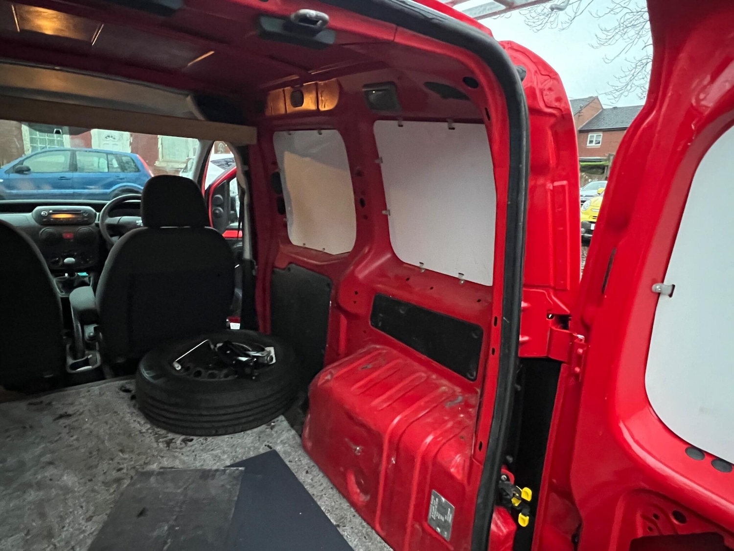 Used Peugeot Bipper 2011 for sale - 76538339: Photo 14