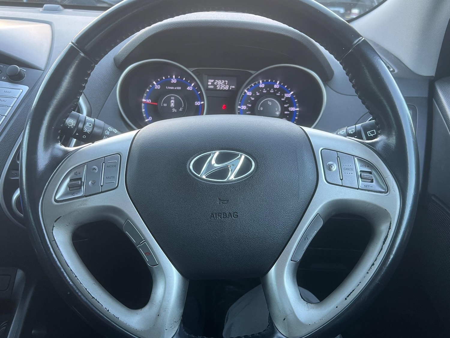 Used Hyundai Ix35 2013 for sale - 76381332: Photo 17