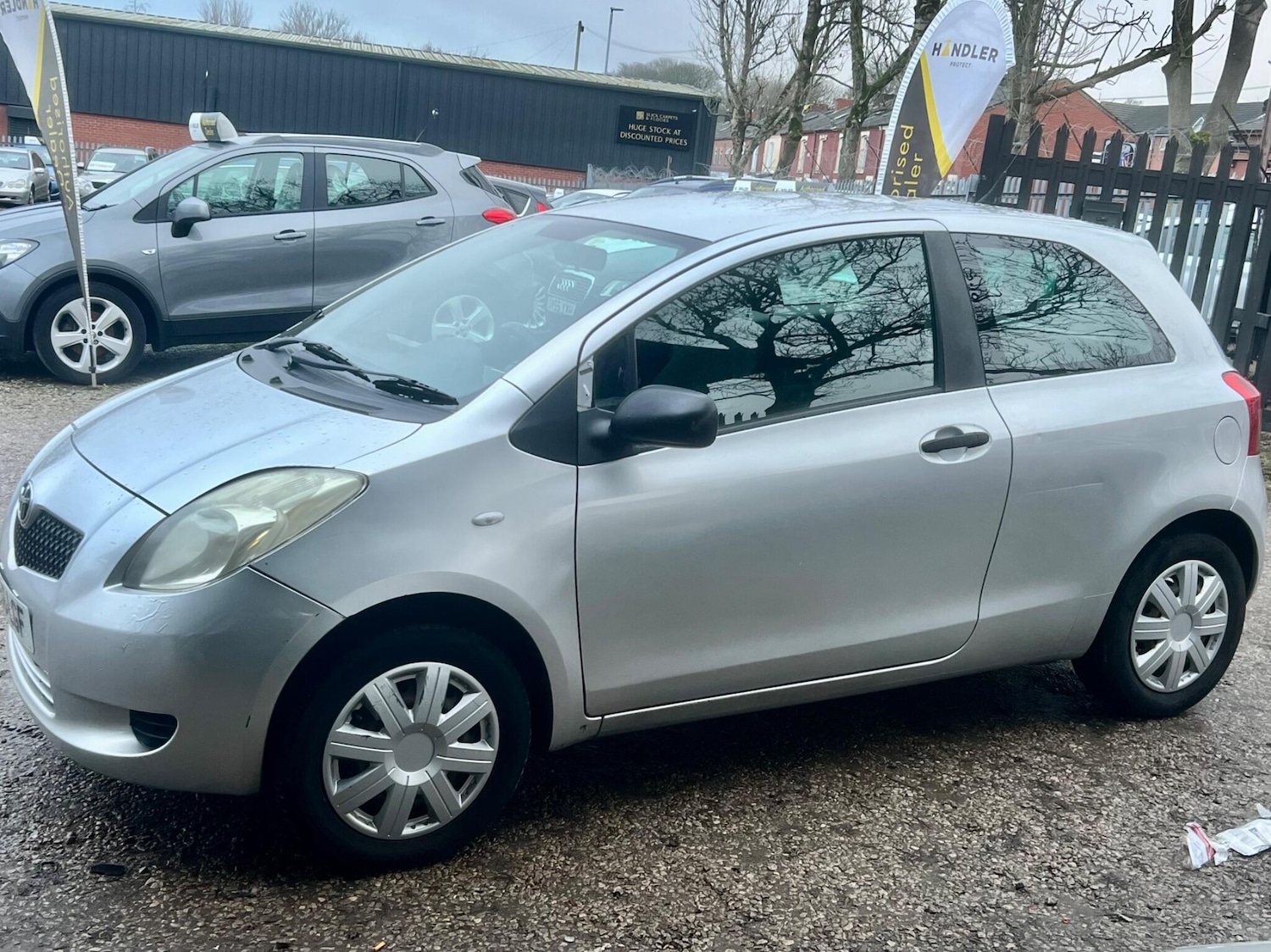 Used Toyota Yaris 2007 for sale - 77386283: Photo 4