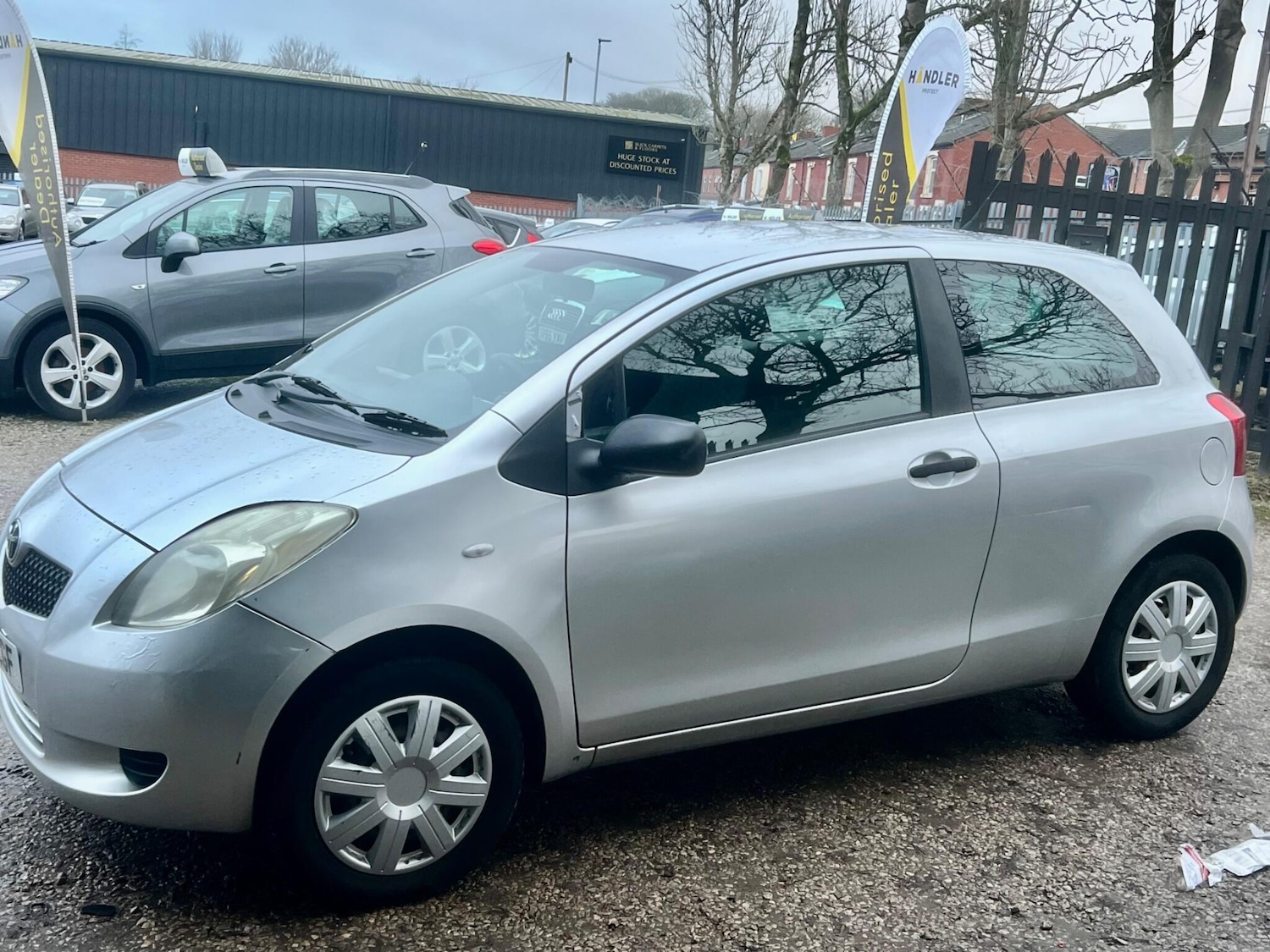 Used Toyota Yaris 2007 for sale - 77386283: Photo 5
