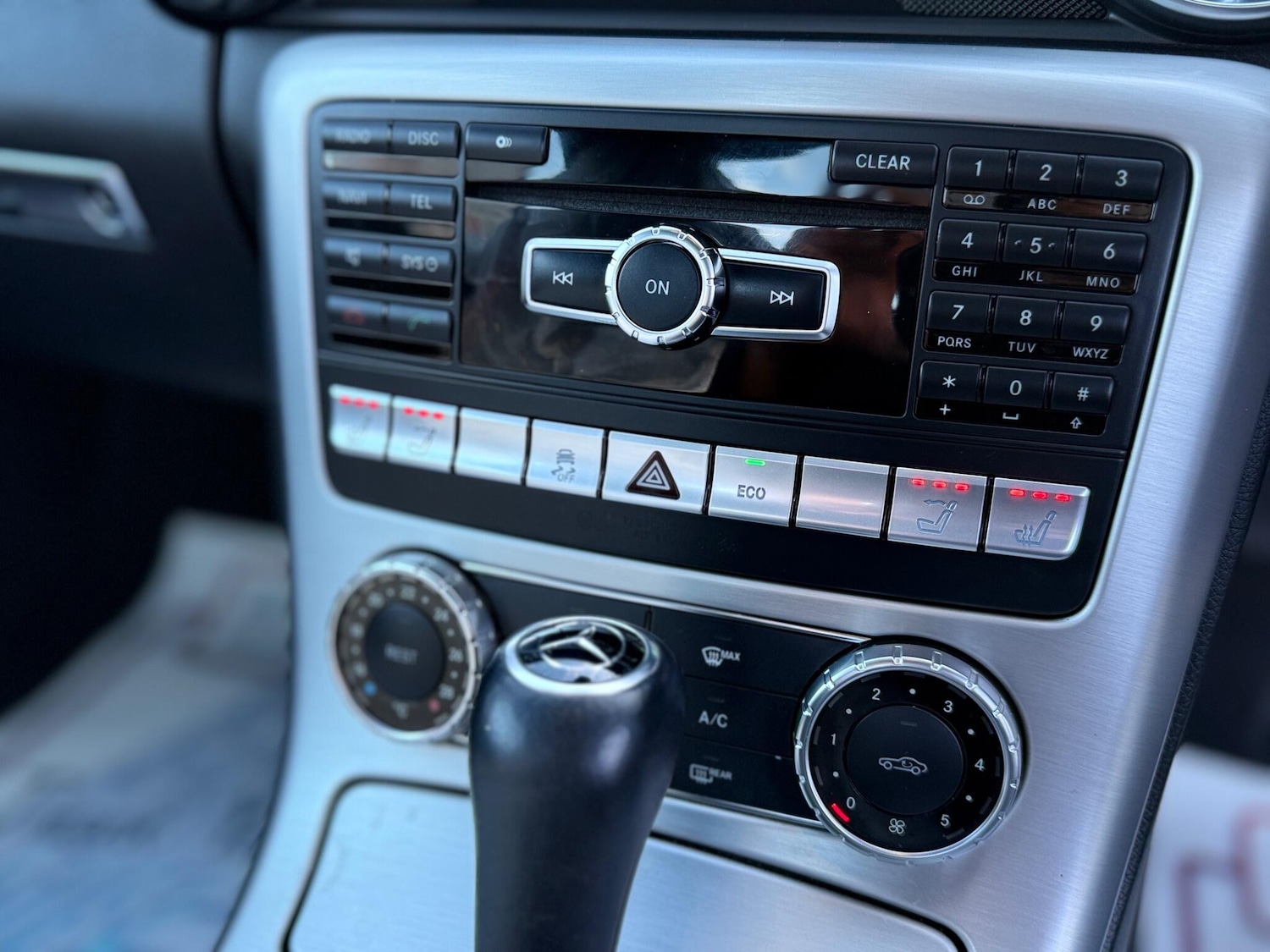 Used Mercedes-Benz SLK 2012 for sale - 77242580: Photo 75