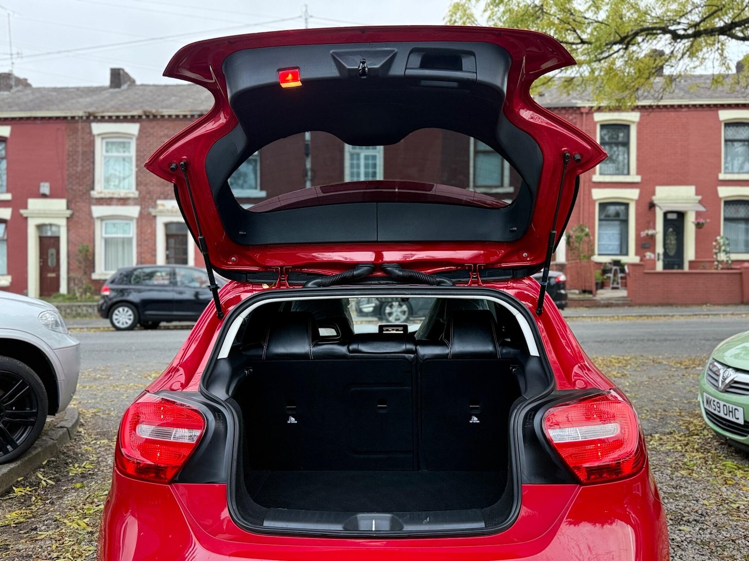 Used Mercedes-Benz A-Class 2013 for sale - 76562300: Photo 17