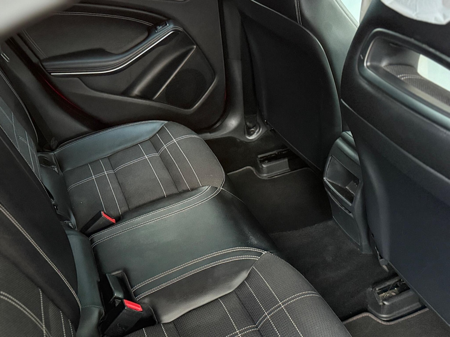 Used Mercedes-Benz A-Class 2013 for sale - 76562300: Photo 57