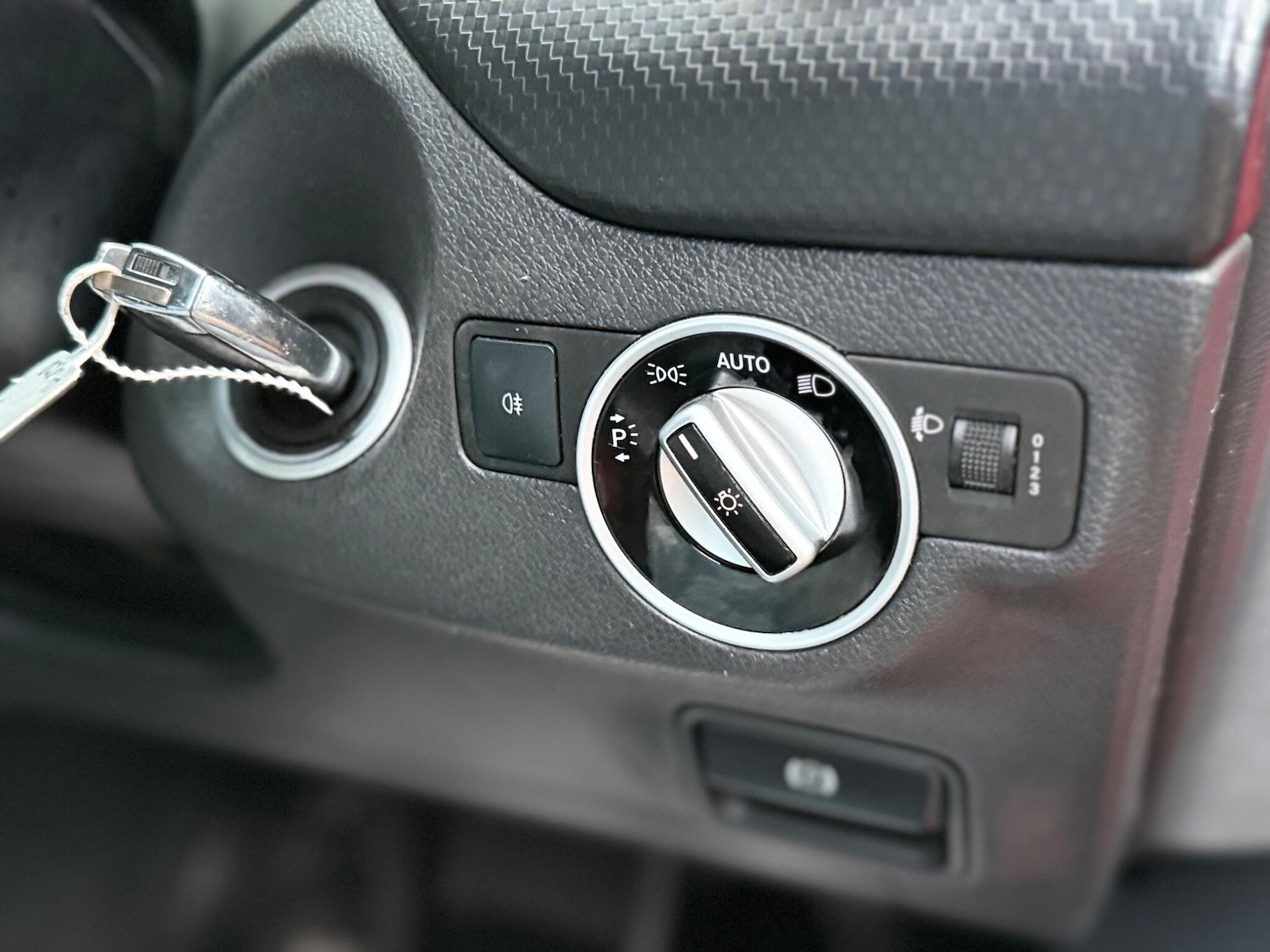 Used Mercedes-Benz A-Class 2013 for sale - 76562300: Photo 63