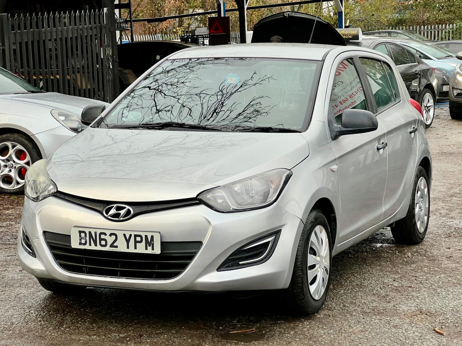 Used Hyundai i20 2012 for sale - 76688996: Photo 11
