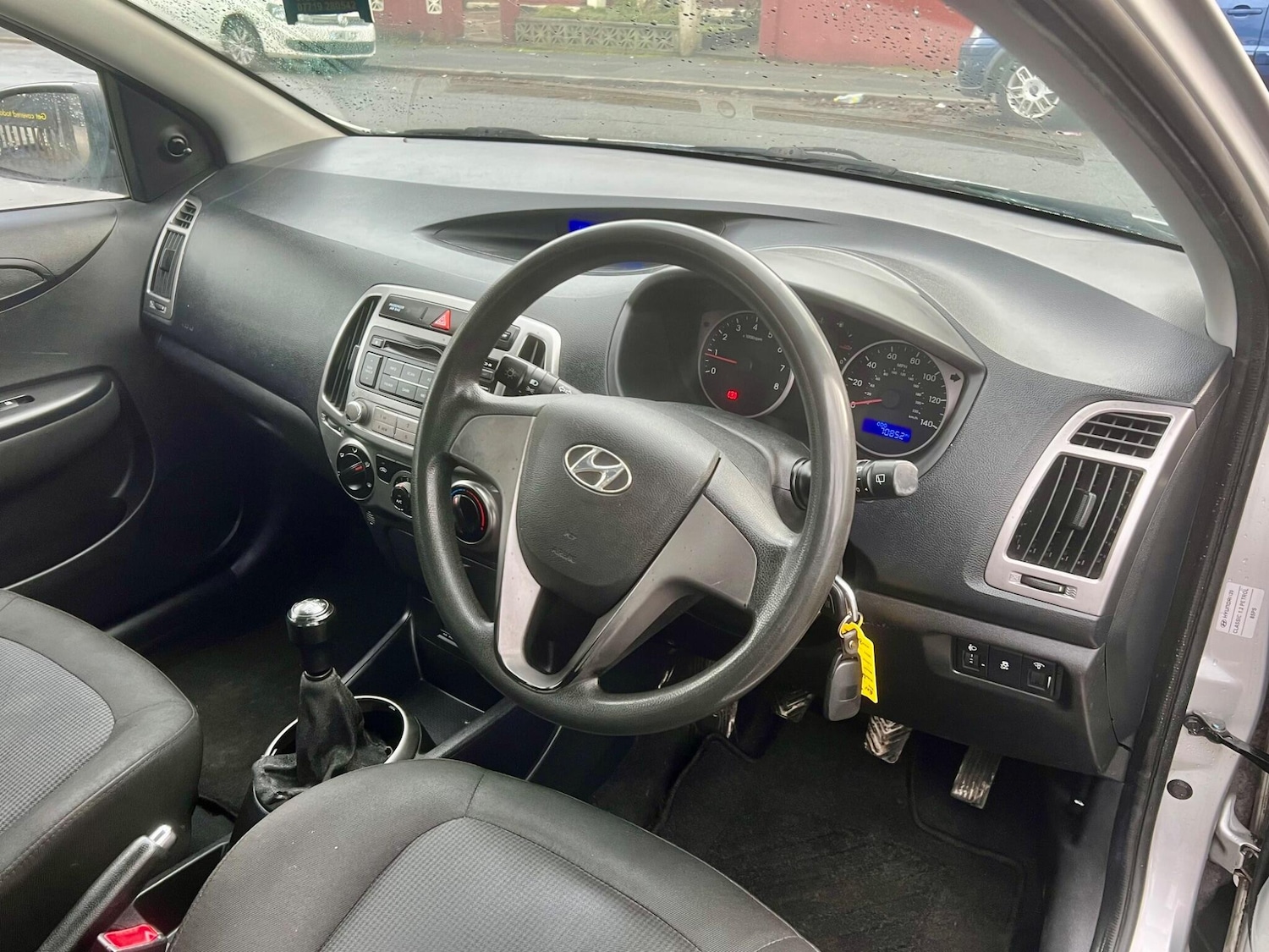 Used Hyundai i20 2012 for sale - 76688996: Photo 17