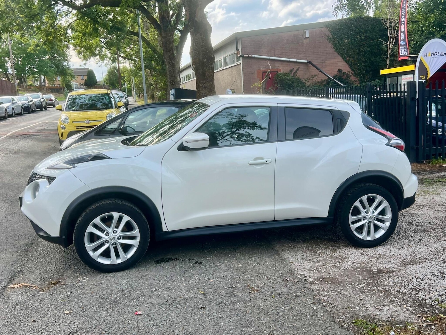 Used Nissan Juke 2014 for sale - 76371696: Photo 19