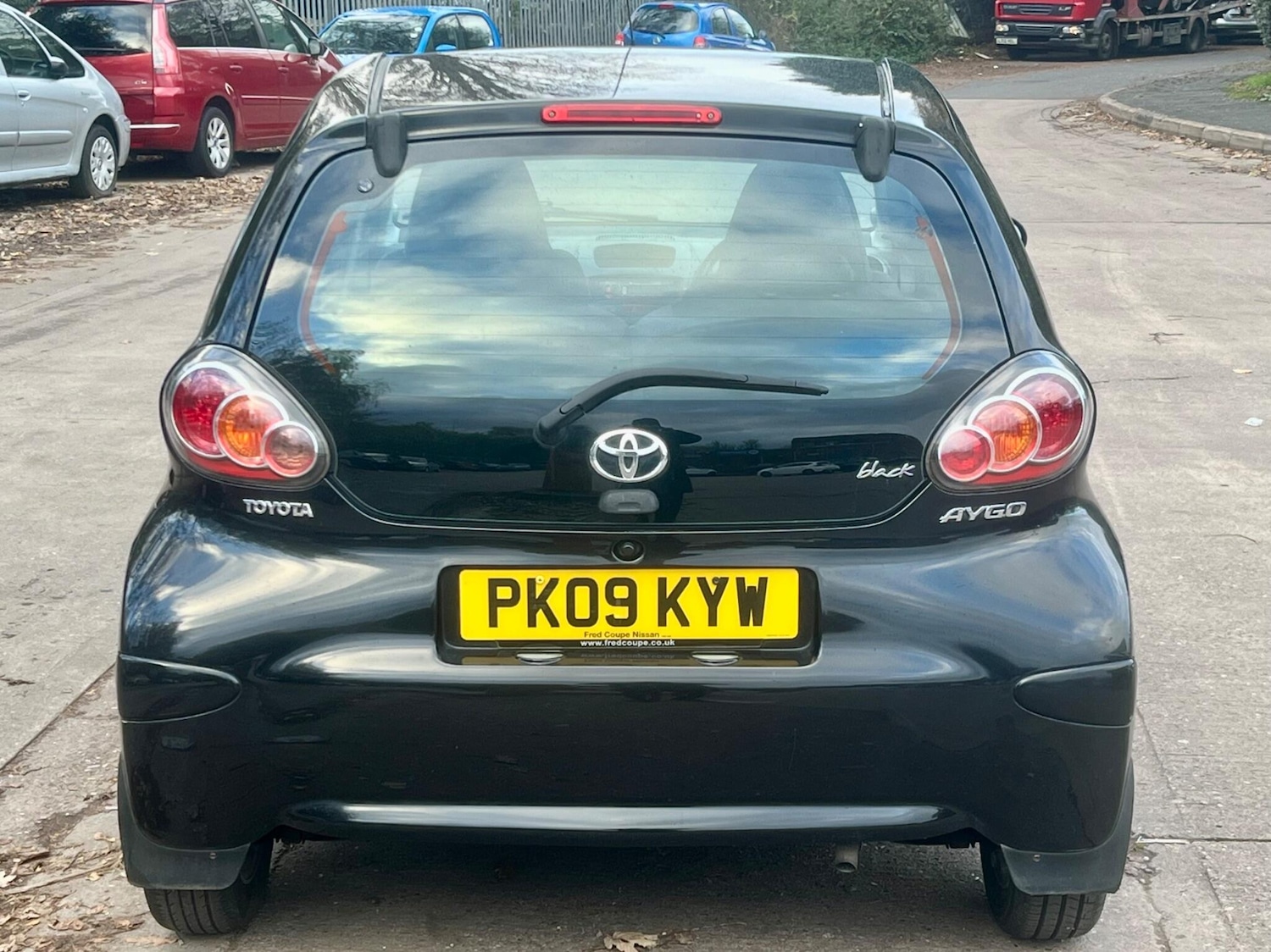 Used Toyota AYGO 2009 for sale - 76619717: Photo 9
