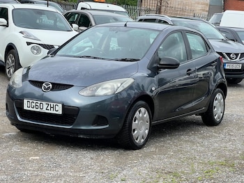 Used Mazda Mazda2 2010 for sale - 79061360: Photo