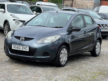 Used Mazda Mazda2 2010 for sale - 79061360: Photo