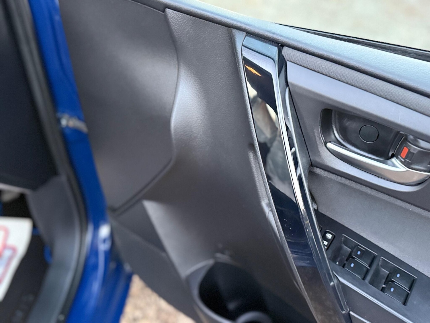 Used Toyota Auris 2016 for sale - 77049989: Photo 51