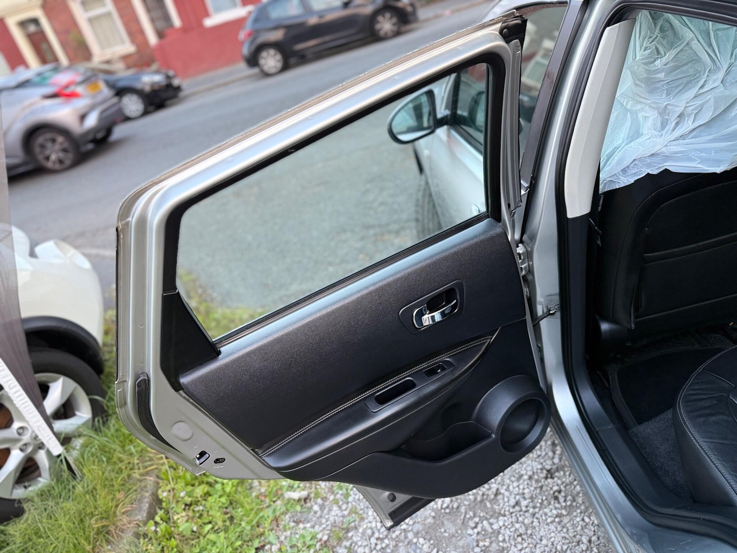 Vehicle 44