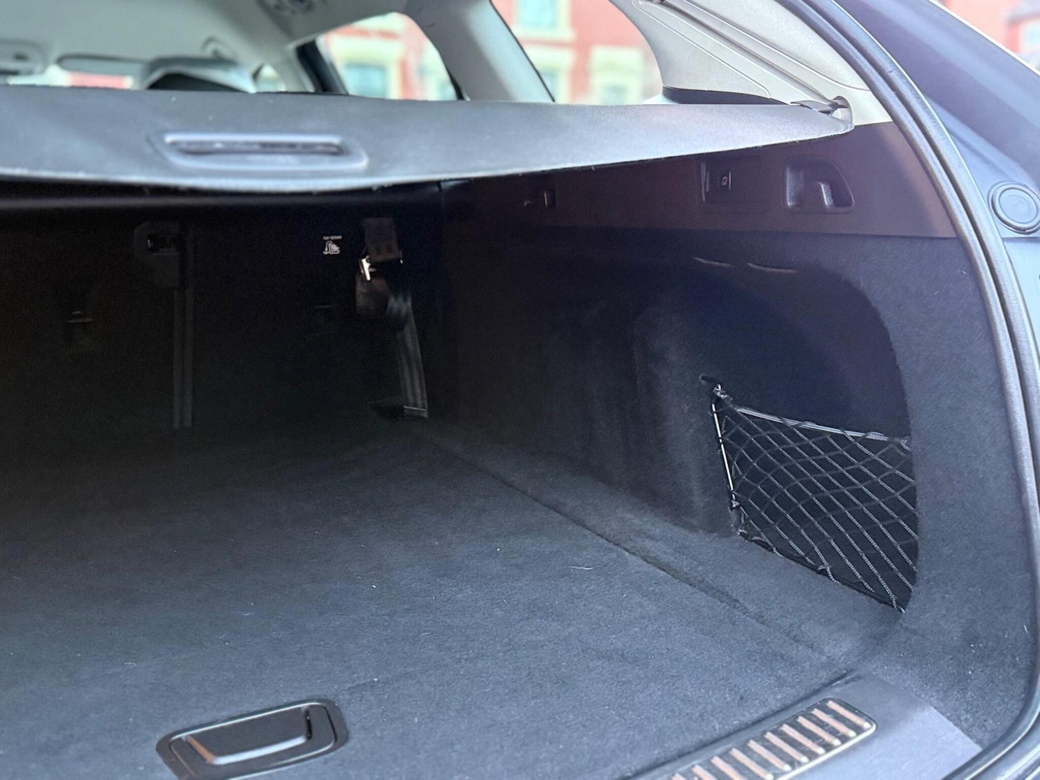 Used Vauxhall Insignia 2017 for sale - 77203229: Photo 22