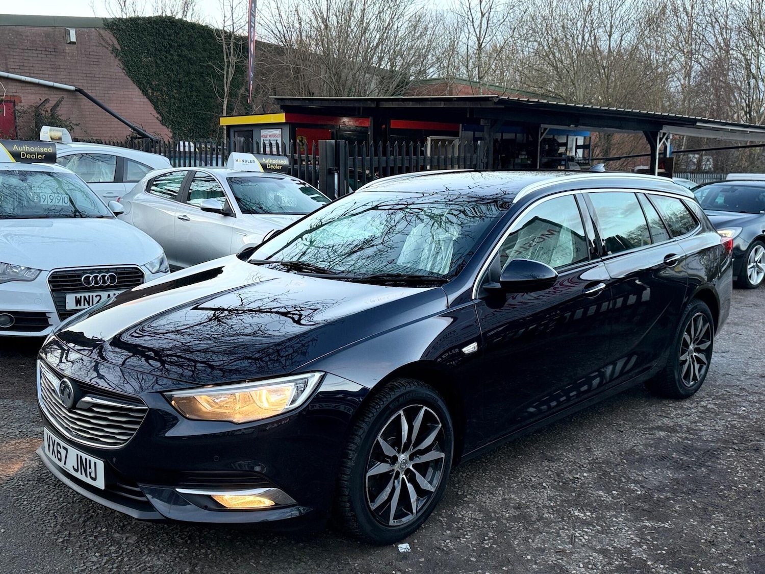 Used Vauxhall Insignia 2017 for sale - 77203229: Photo 30