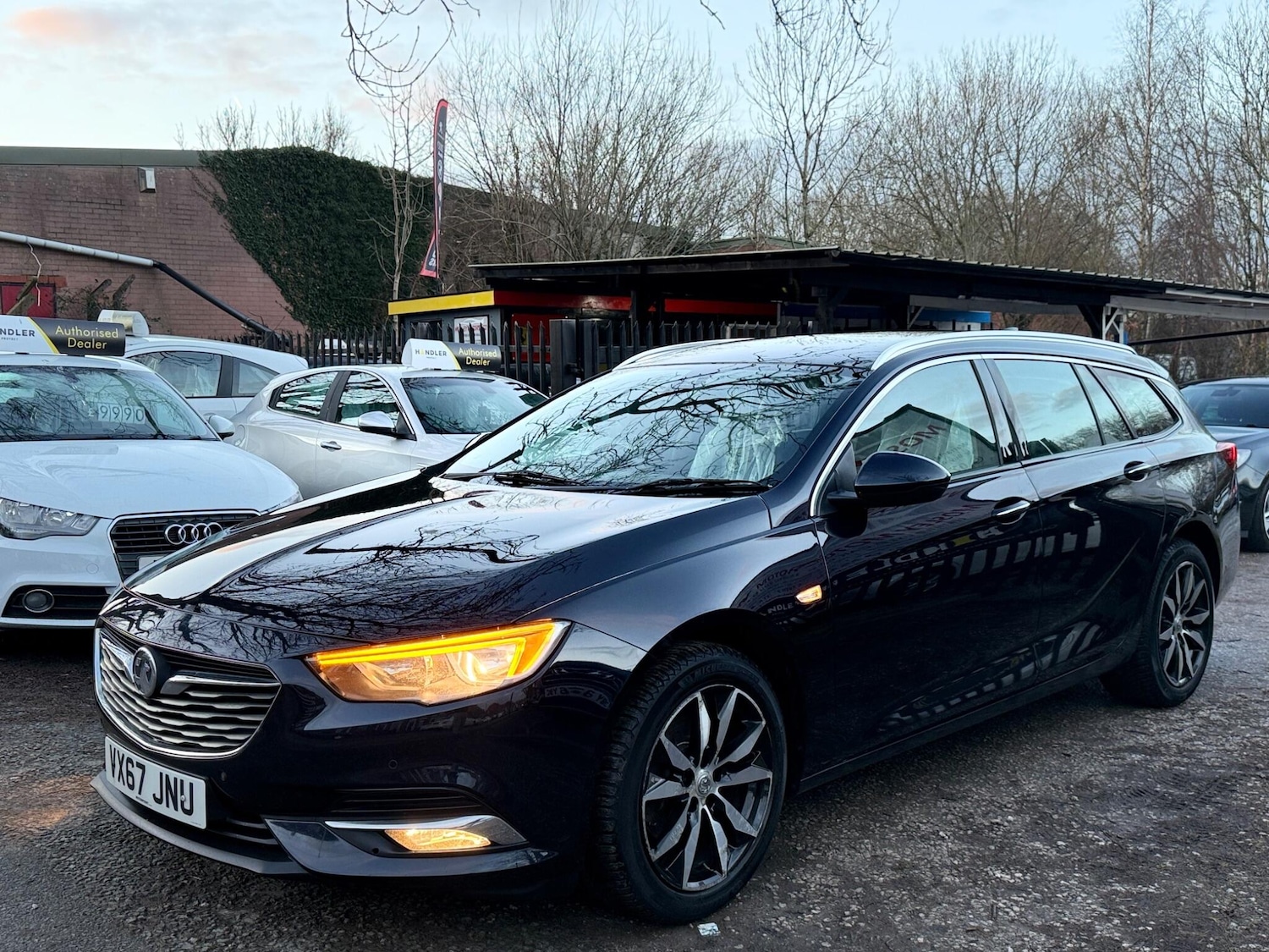 Used Vauxhall Insignia 2017 for sale - 77203229: Photo 31
