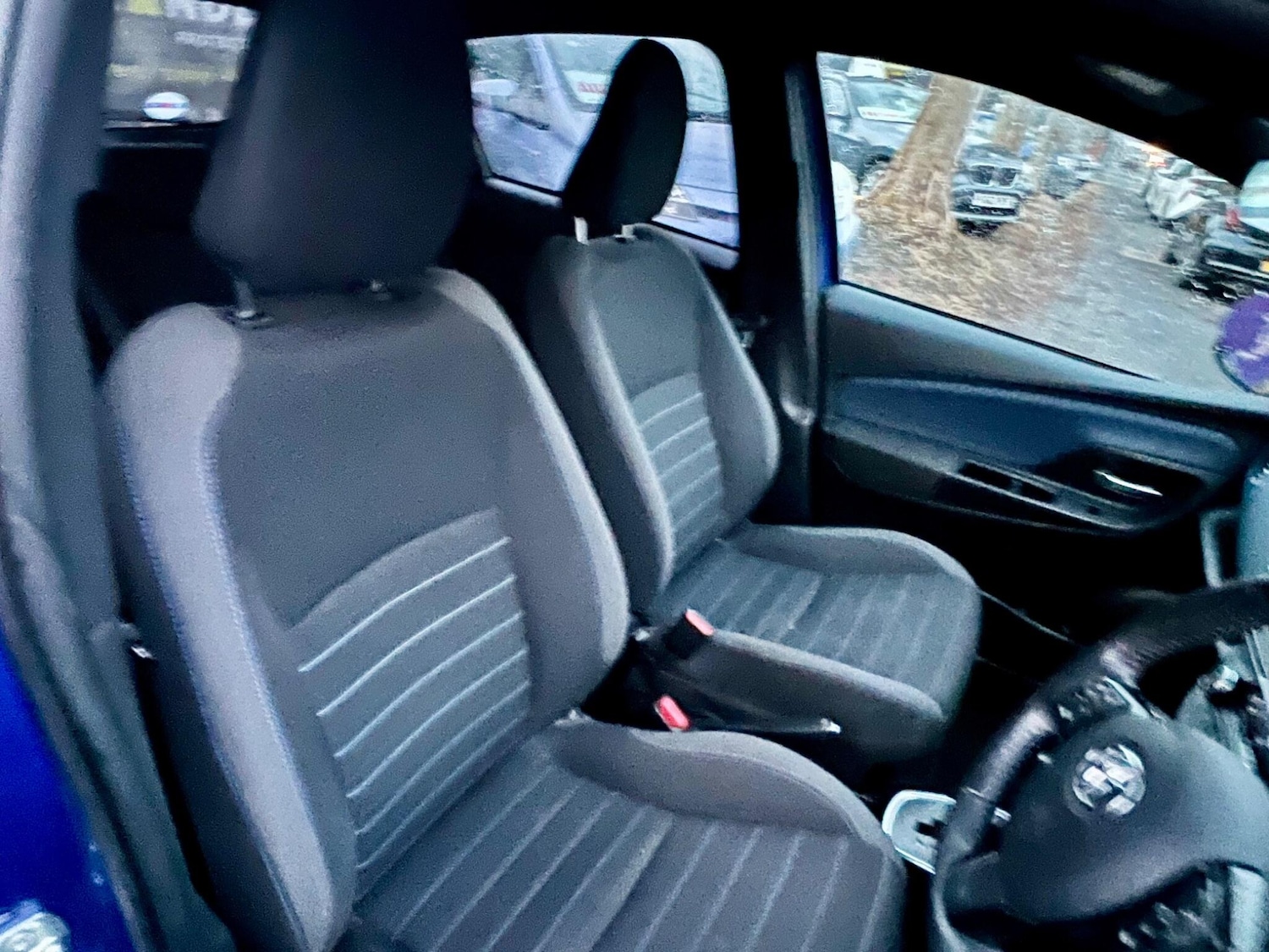 Used Toyota Yaris for sale - 76440606: Photo 19