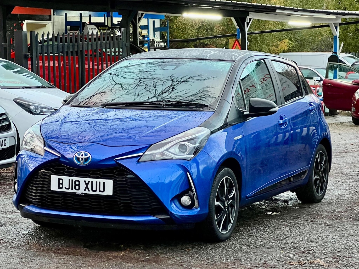 Used Toyota Yaris for sale - 76440606: Photo 5