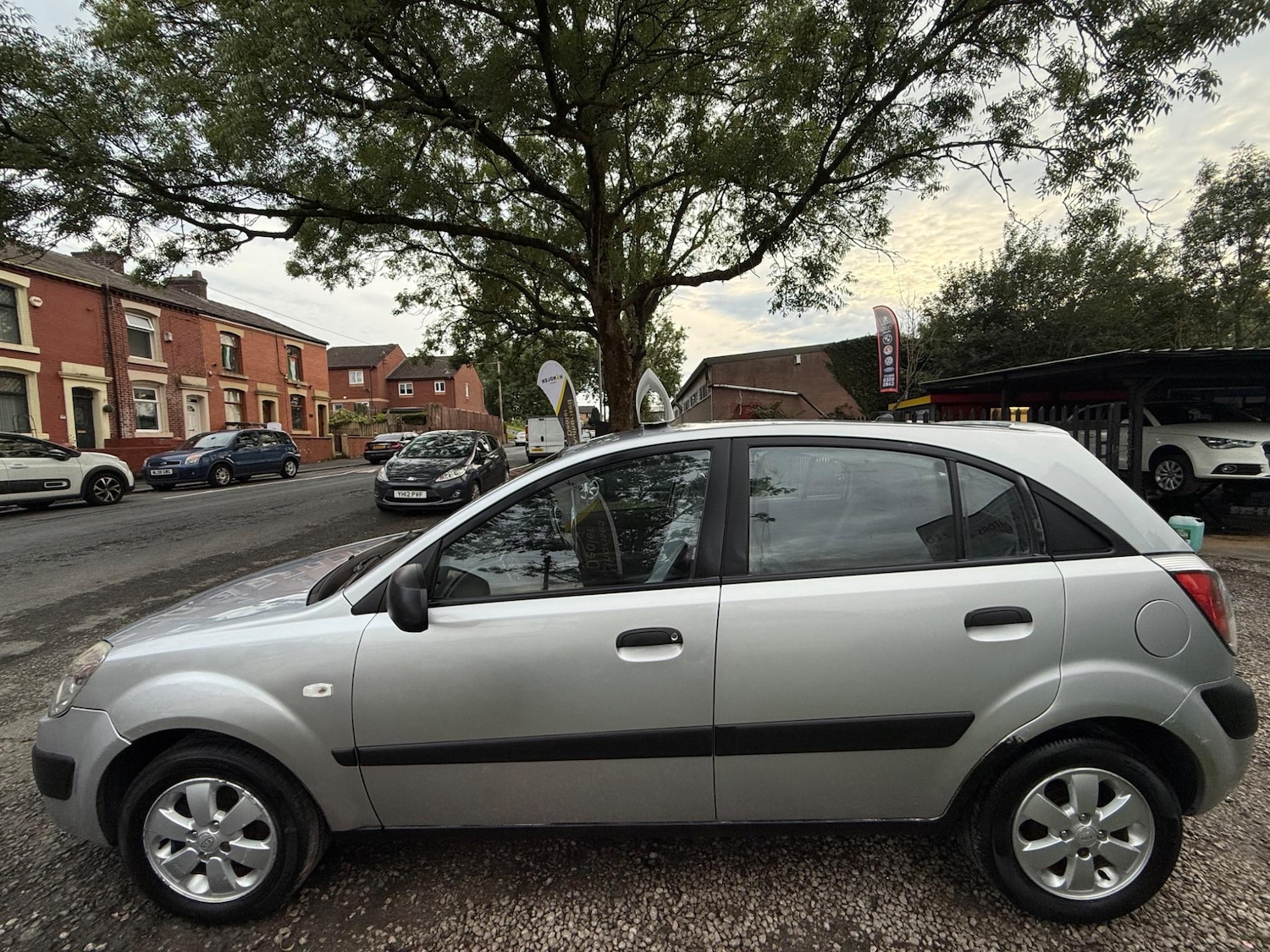 Vehicle 28