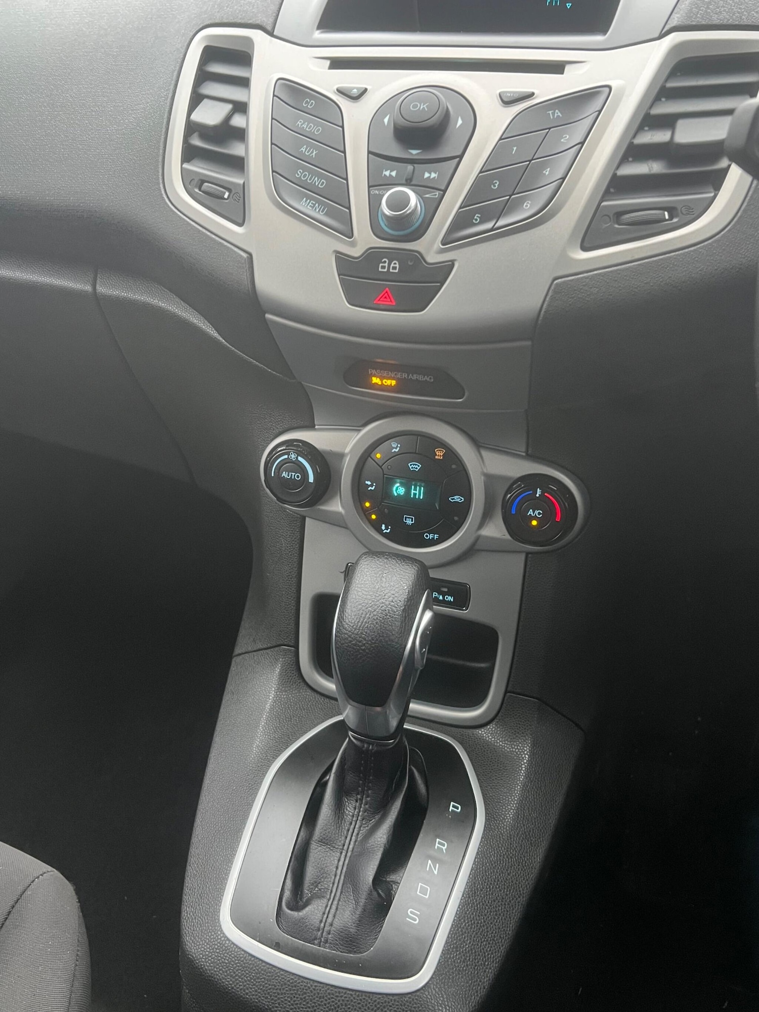 Used Ford Fiesta 2014 for sale - 77400505: Photo 17