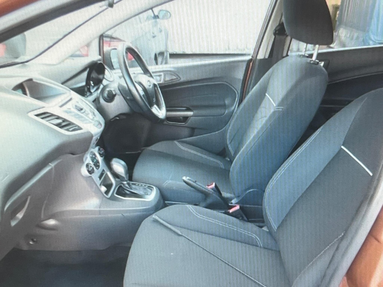 Used Ford Fiesta 2014 for sale - 77400505: Photo 38