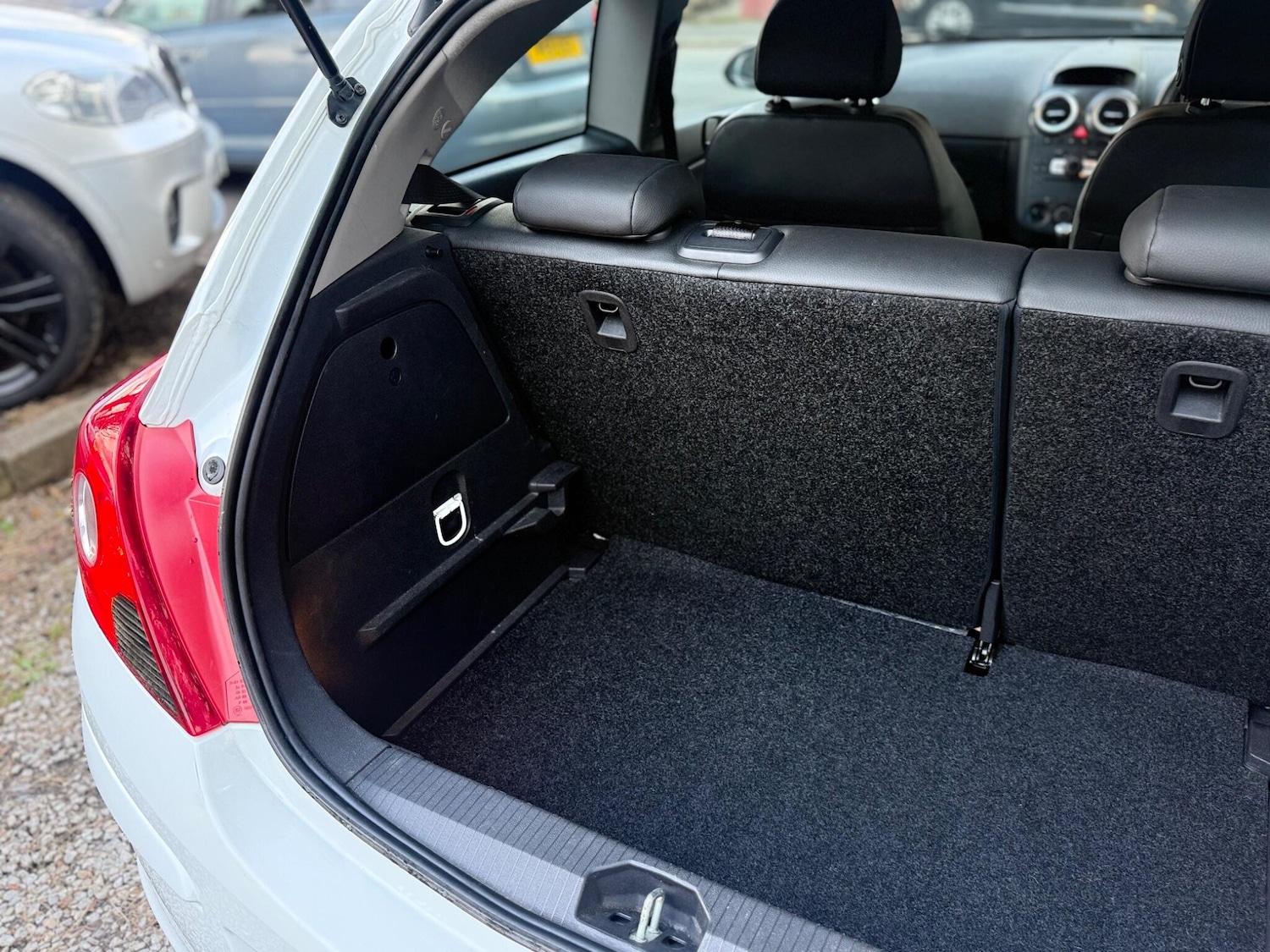 Used Vauxhall Corsa 2012 for sale - 76727835: Photo 15