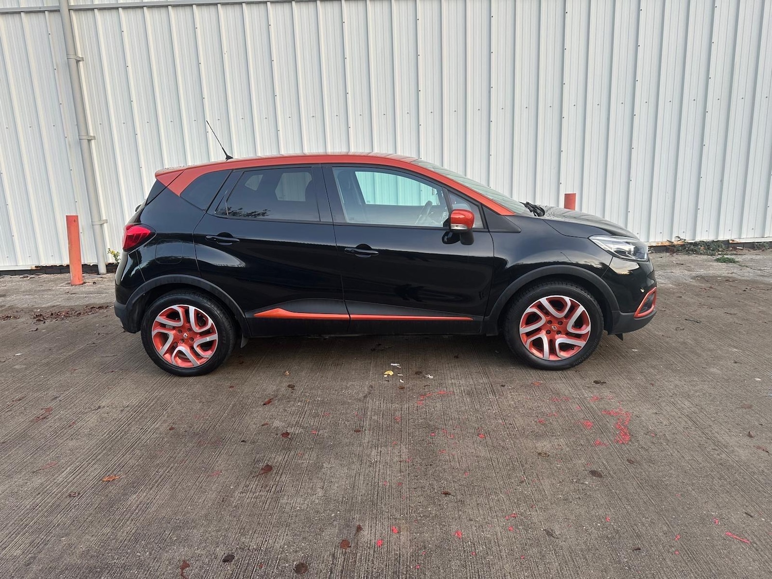 Used Renault Captur 2014 for sale - 76549760: Photo 12