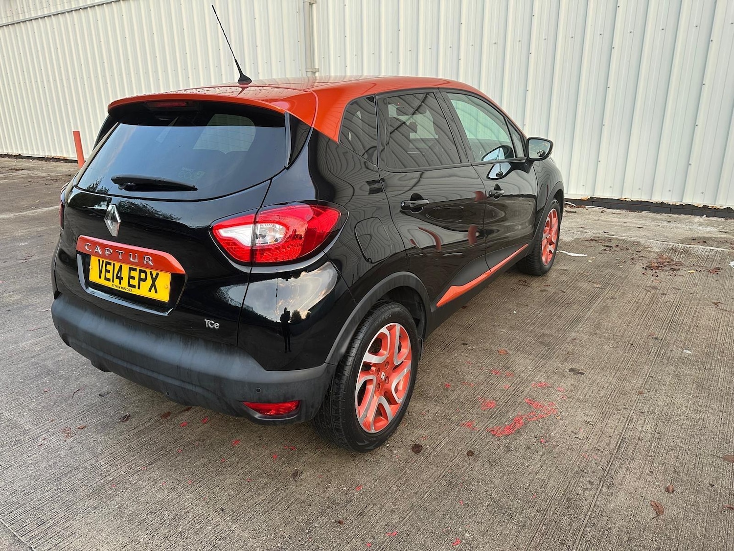 Used Renault Captur 2014 for sale - 76549760: Photo 13