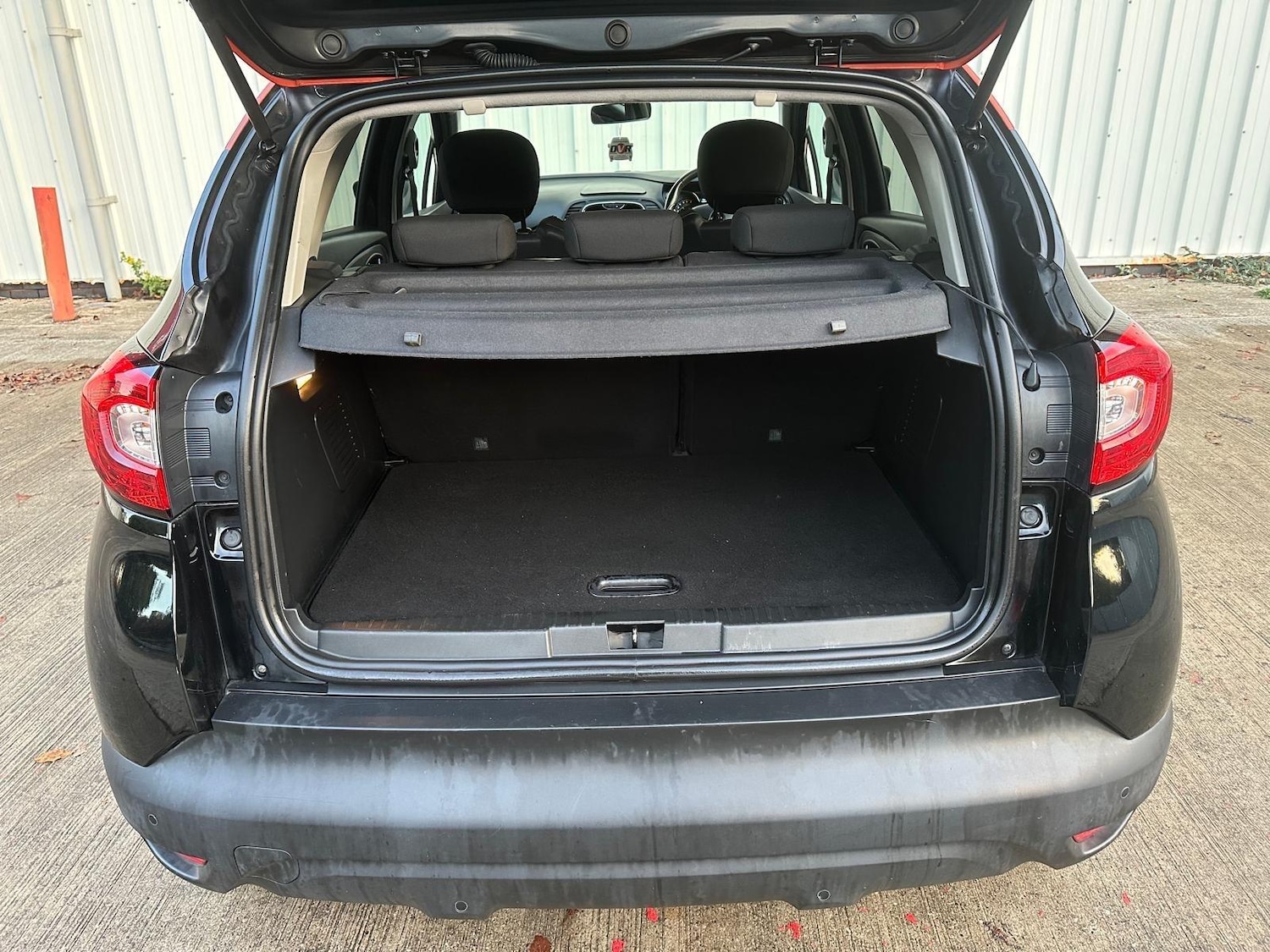 Used Renault Captur 2014 for sale - 76549760: Photo 19