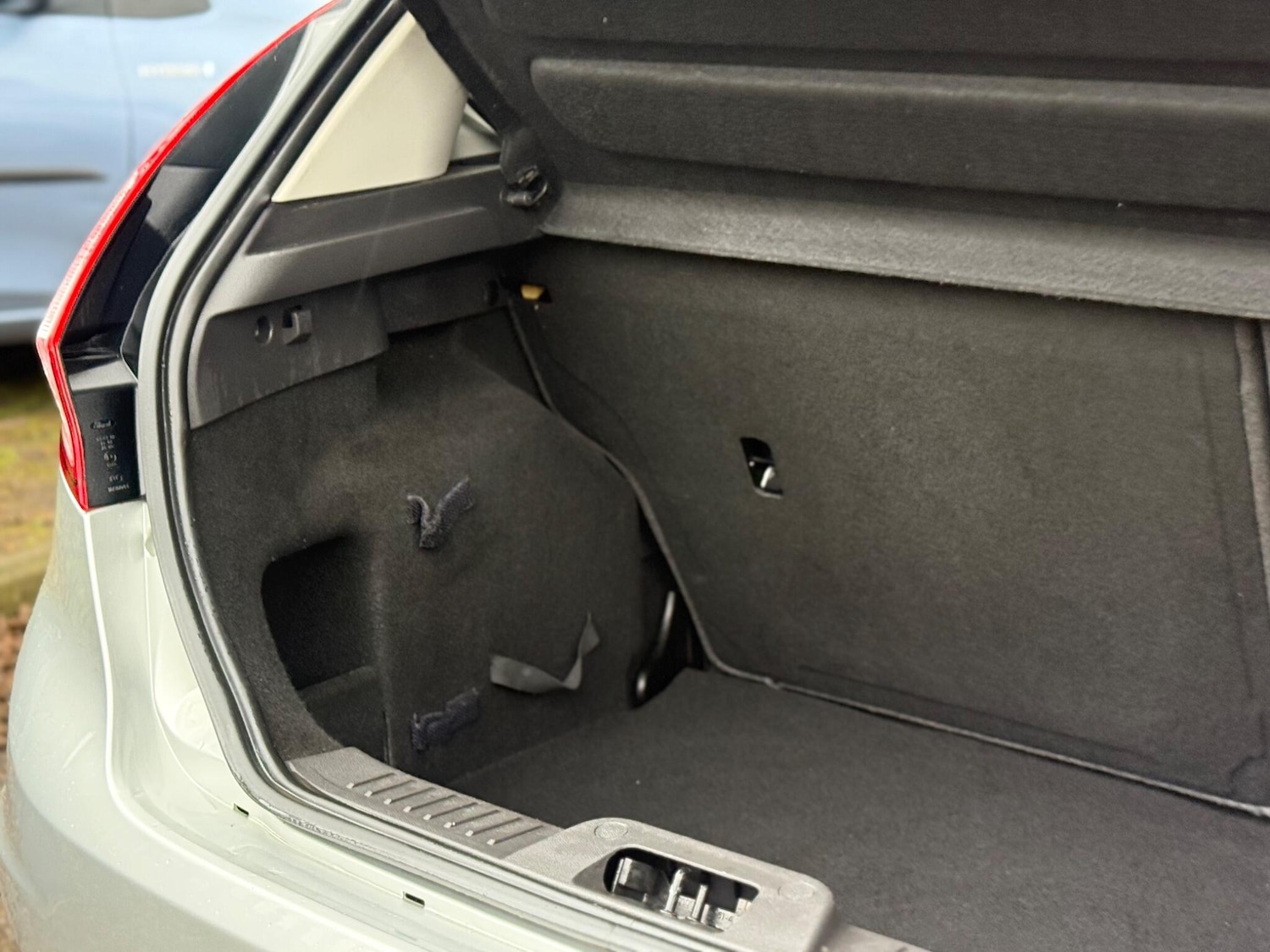 Used Ford Fiesta 2015 for sale - 77090920: Photo 16