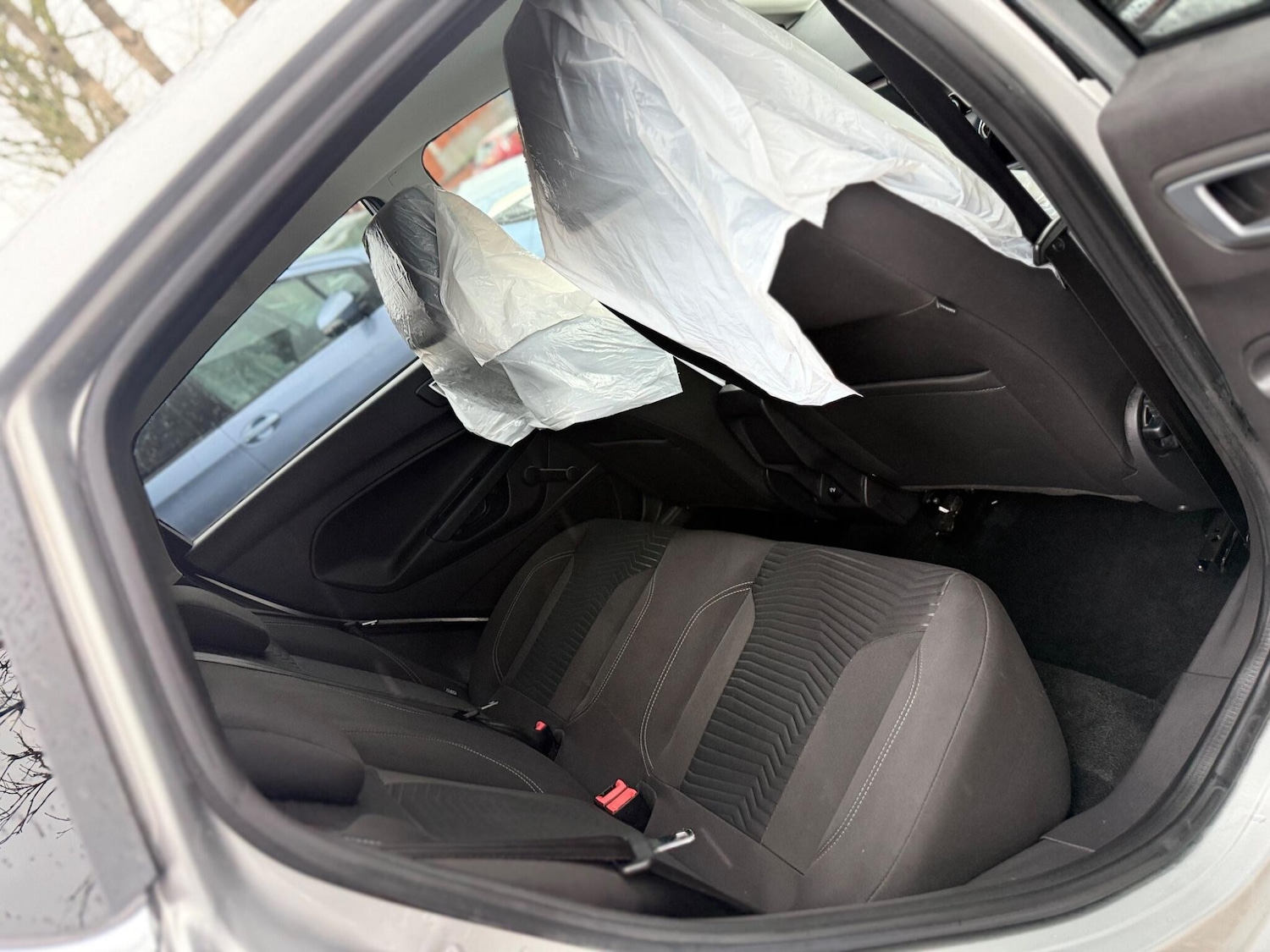 Used Ford Fiesta 2015 for sale - 77090920: Photo 45