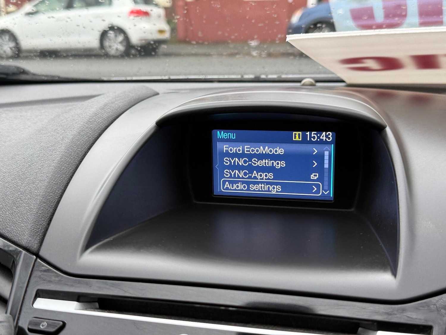 Used Ford Fiesta 2015 for sale - 77090920: Photo 69