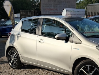 Used Toyota Yaris 2018 for sale - 79158434: Photo