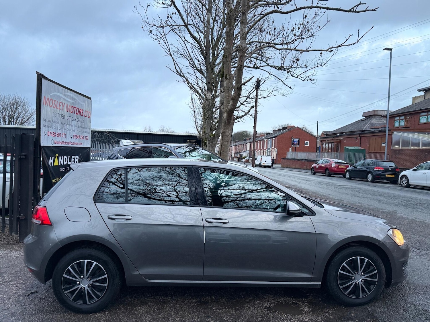 Used Volkswagen Golf 2013 for sale - 76976769: Photo 12