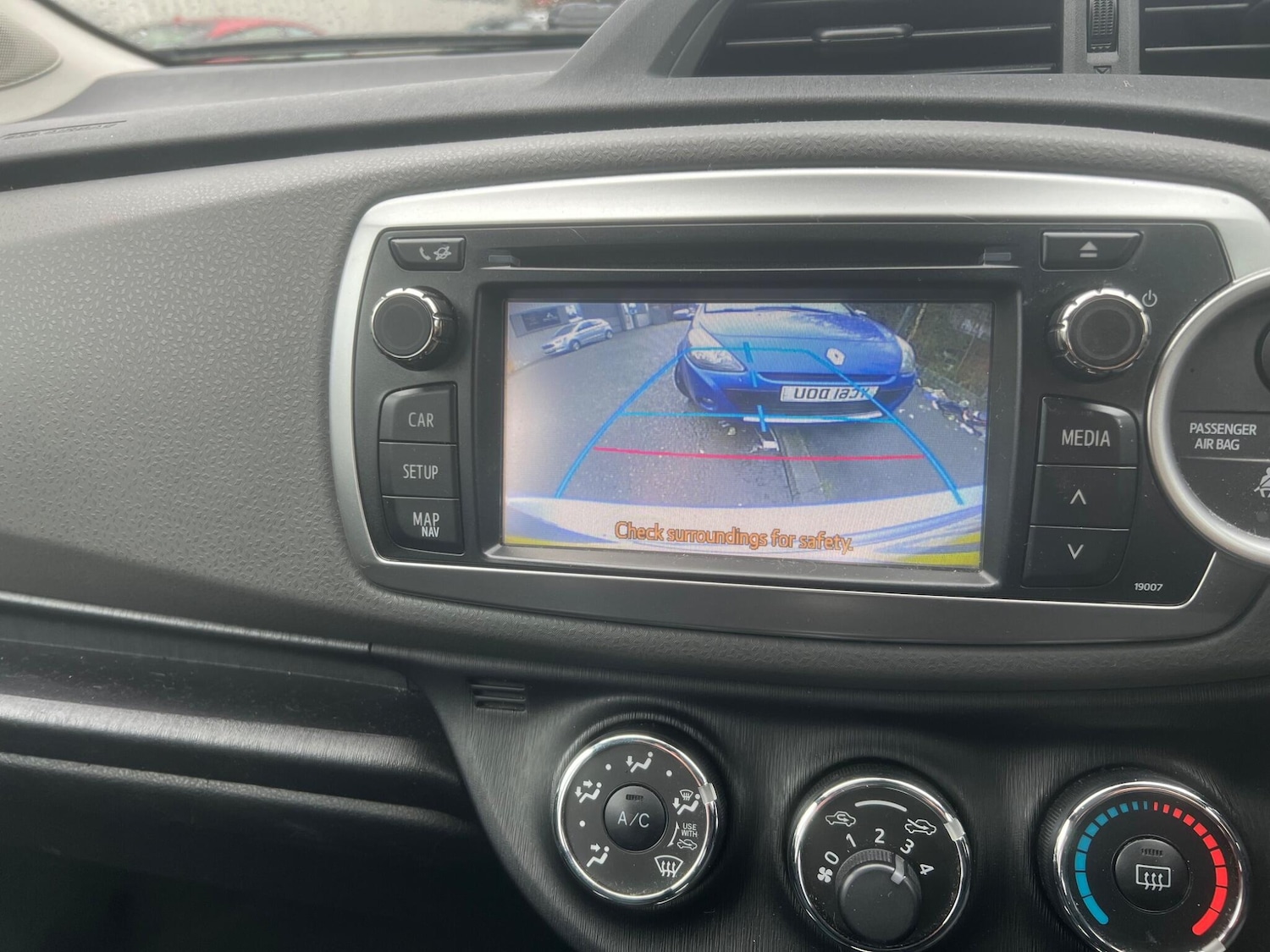 Used Toyota Yaris for sale - 77598660: Photo 6