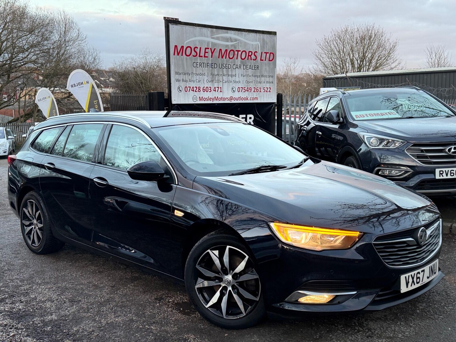 Used Vauxhall Insignia 2017 for sale - 76912885: Photo 2