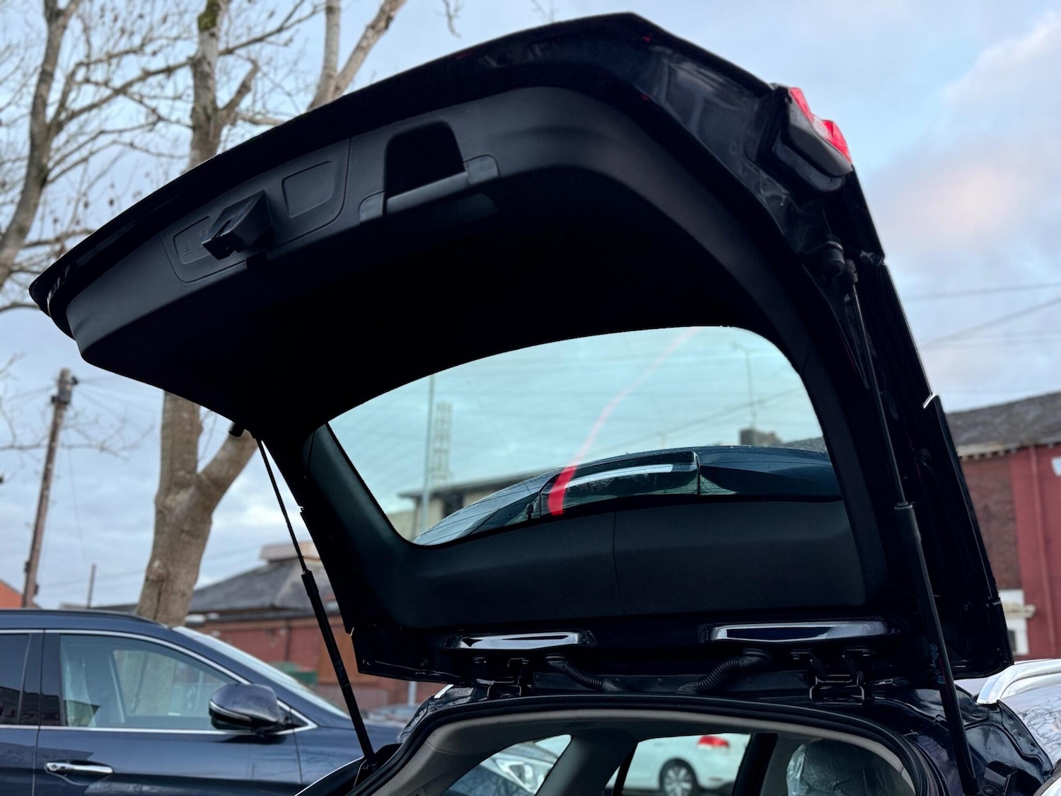 Used Vauxhall Insignia 2017 for sale - 76912885: Photo 20