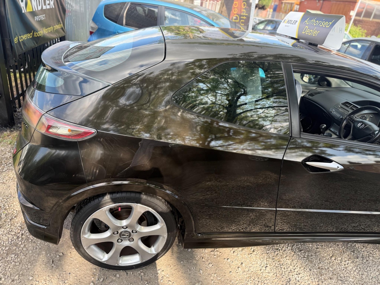 Used Honda Civic for sale - 76201286: Photo 11