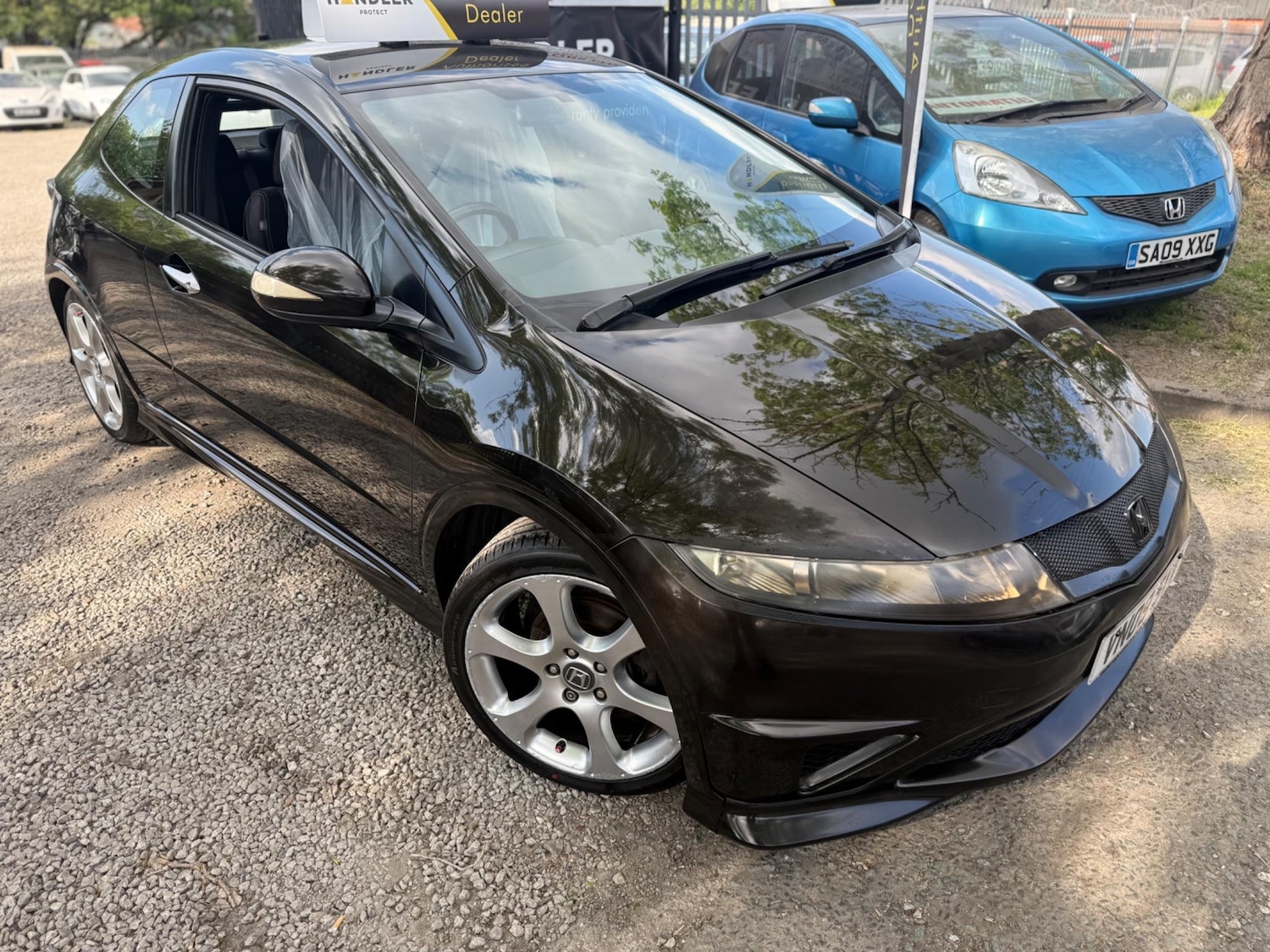 Used Honda Civic for sale - 76201286: Photo 3