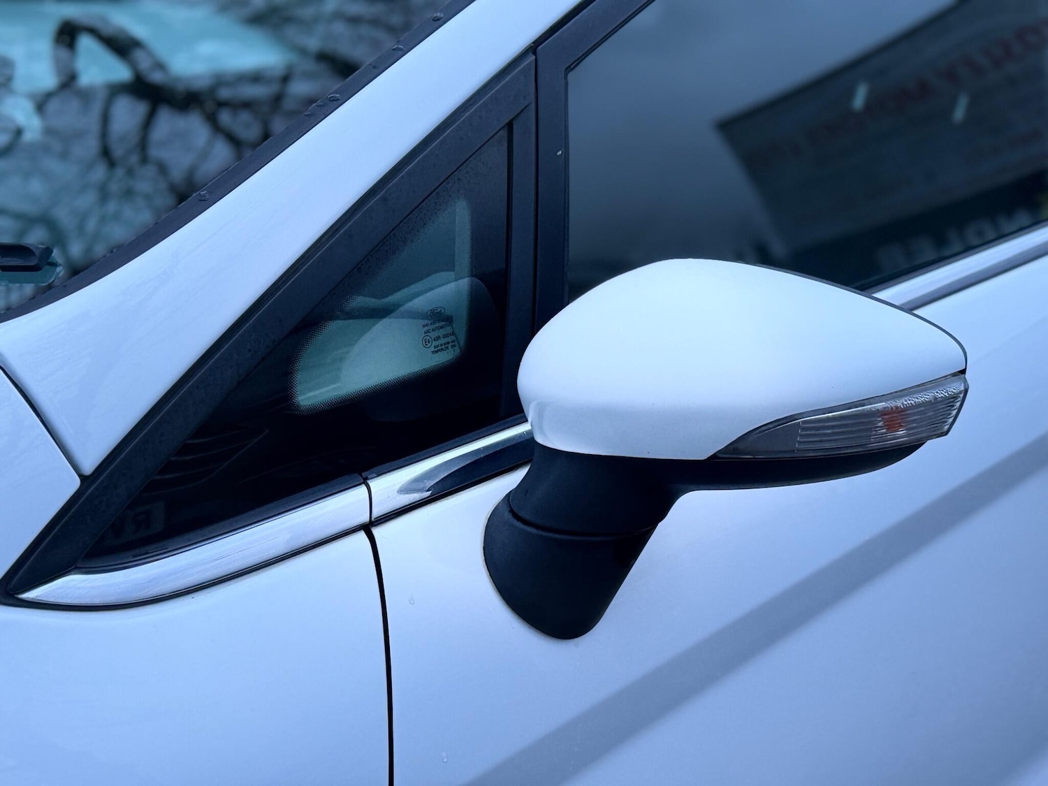 Used Ford Fiesta 2011 for sale - 77892412: Photo 25