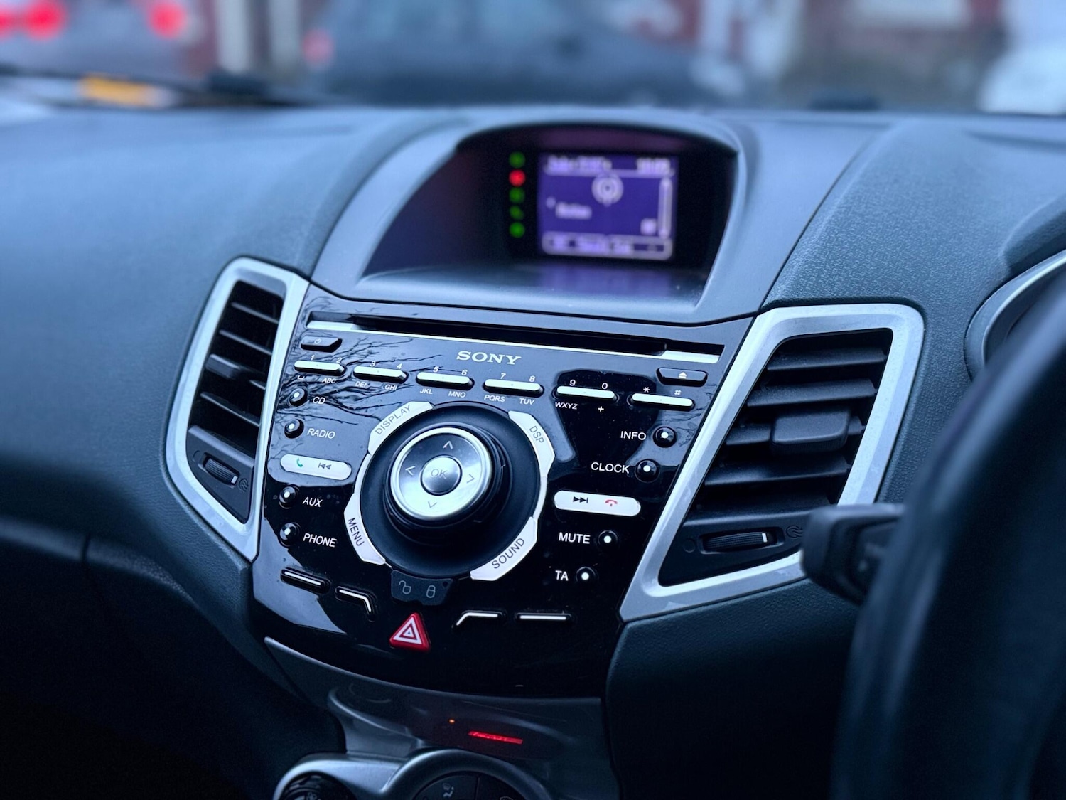 Used Ford Fiesta 2011 for sale - 77892412: Photo 35