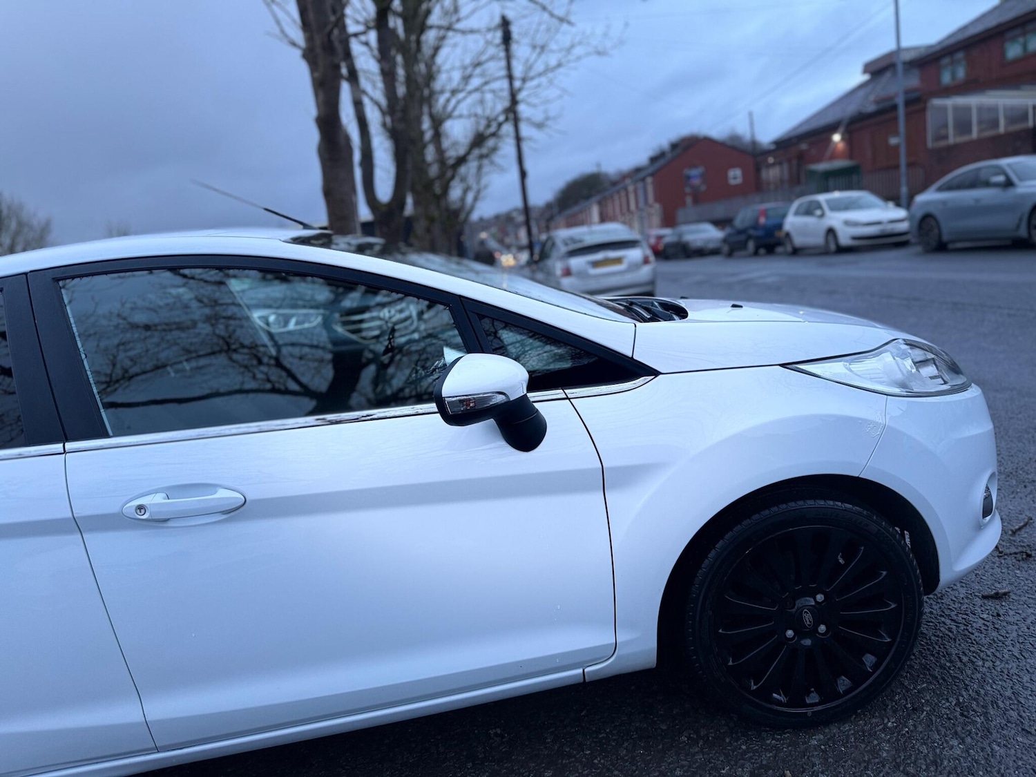 Used Ford Fiesta 2011 for sale - 77892412: Photo 8