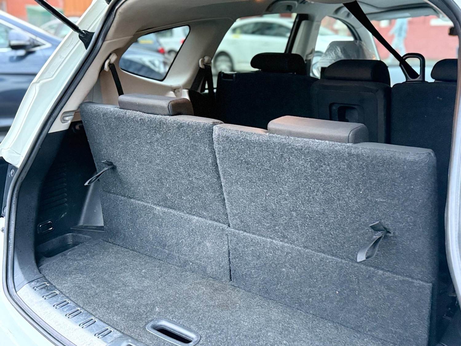 Used Nissan Qashqai+2 2011 for sale - 77898479: Photo 15